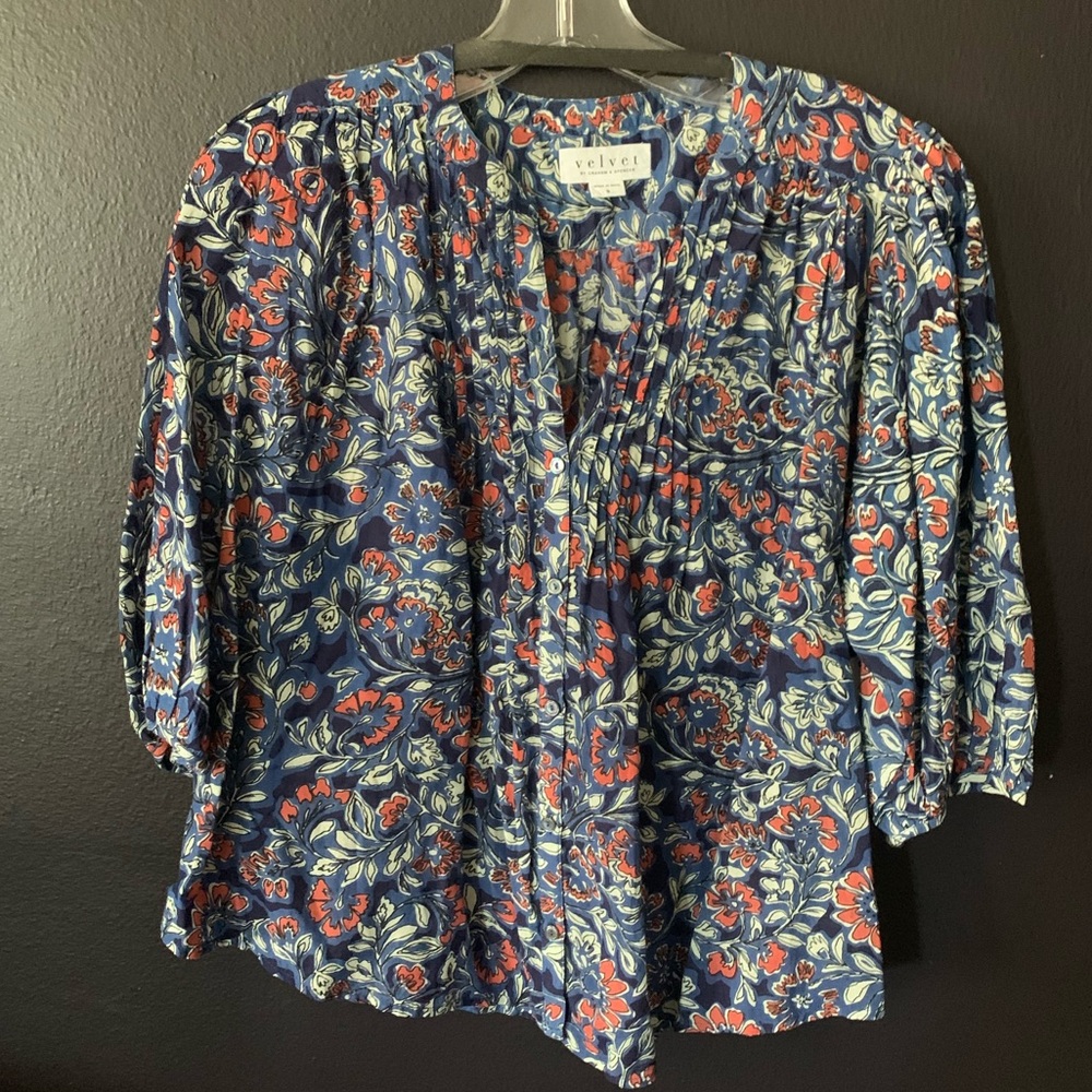 Velvet by graham and Spencer blouse